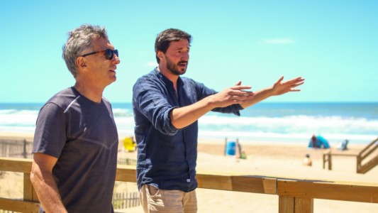 Mauricio Macri reapareció en las playas de Pinamar y jugó al pádel con el intendente Martín Yeza