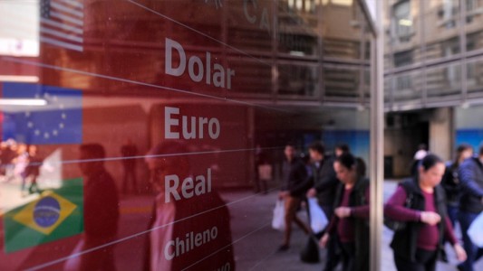 El Banco Central habilitó a las casas de cambio, pero no venderán dólares