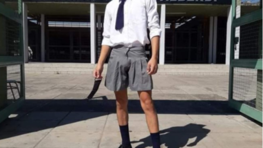 Tucumán: lo discriminaron por asistir al acto de egresados con pollera