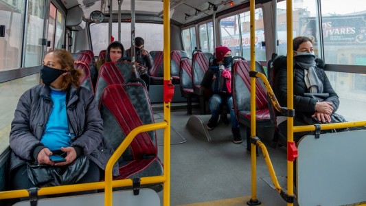 Analizan un aumento del boleto de colectivo para el arranque del 2021