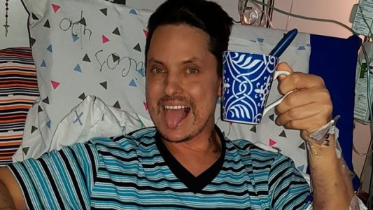 Lío Pecoraro publicó una foto desde su casa mientras avanza con su tratamiento contra la leucemia