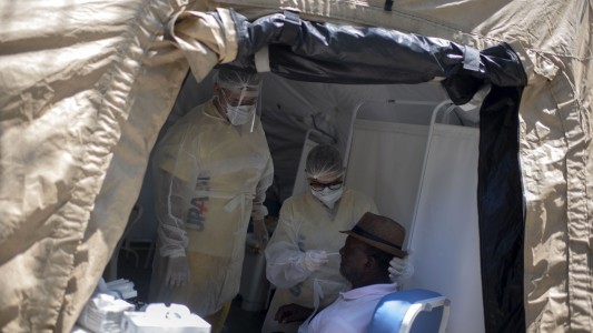 Brasil registra 70.574 casos y supera los 7 millones de contagios por coronavirus