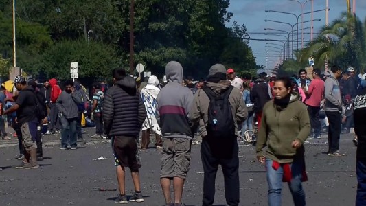 Asistencia del Ejército a las personas varadas tras el recital del Indio Solari