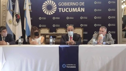 El mea culpa de un gobernador: “Les agradezco por disimular los errores que cometo”