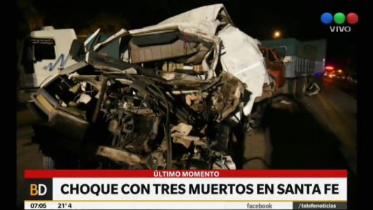 Dos chicos de 5 y 9 años muertos en un choque en Santa Fe