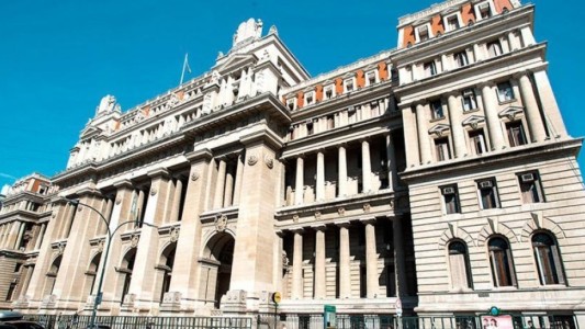 Aumento salarial retroactivo de 10% para todo el Poder Judicial