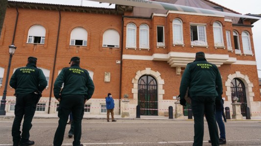 España afronta Nochevieja con toque de queda: 18.000 nuevos casos de coronavirus