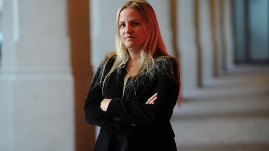 Otro asalto a Carolina Píparo: seis motochorros intentaron robarle en Año Nuevo