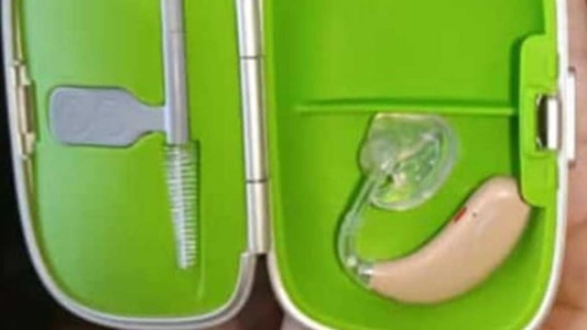 Mendoza: les robaron y se llevaron los audífonos de su bebé hipoacúsico