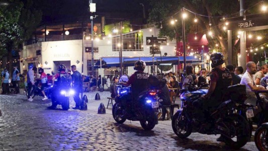 La Ciudad puso en marcha operativos nocturnos para asegurar el cumplimiento de las restricciones