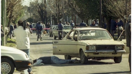 A 27 años de la "Masacre de Wilde" piden que se haga el juicio a los policías acusados