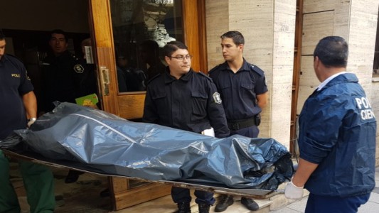 Un hombre fue asesinado y su cuerpo hallado en un departamento de Mar del Plata
