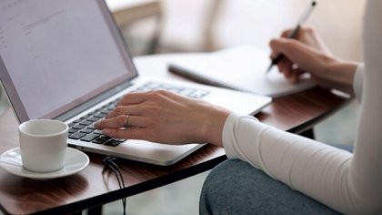 Se reglamentó la ley de Teletrabajo: cuándo comenzará a regir y en qué casos se aplica