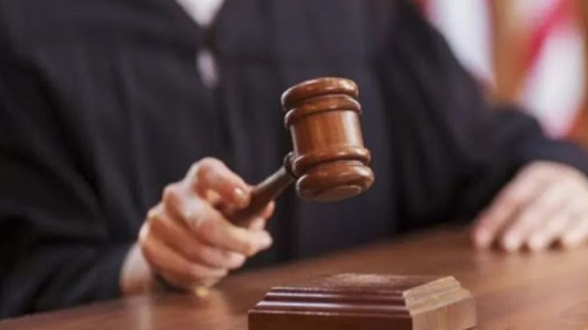 Ordenan aumentar salarios de jueces bonaerenses para equipararlos con sus pares de Nación