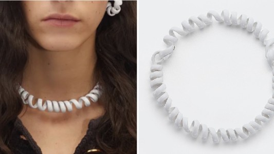 Venden un collar similar a un cable de teléfono: cuesta más de 2.300 dólares