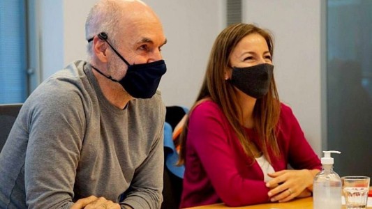 El gobierno porteño afirmó que los docentes pueden dar clases en varias escuelas