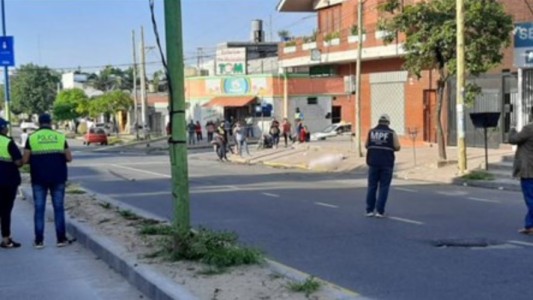Apuñalaron y mataron a una jubilada para robarle la cartera
