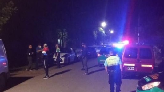 La Plata: desarticulan 13 fiestas clandestinas en casas y bares