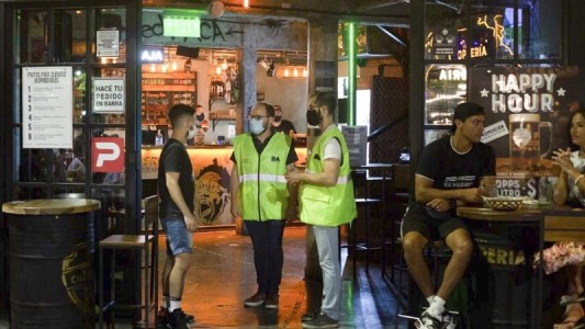 El Gobierno porteño extendió hasta las 2 de la mañana el horario de cierre de bares y restaurantes