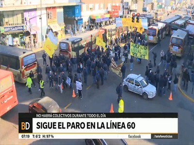 Sigue el paro de la línea 60 durante todo el día
