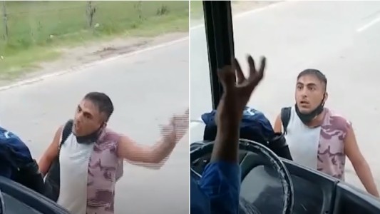 No pudo subir al colectivo y no lo dejó avanzar