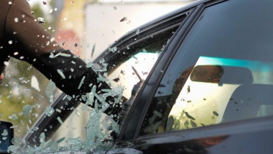 Fallo a favor de compañía de seguros: debe pagar la "suma asegurada" y no lo que vale el auto al momento del robo