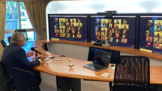 El Presidente dio la clase inicial del año en su cátedra de la Facultad de Derecho de la UBA