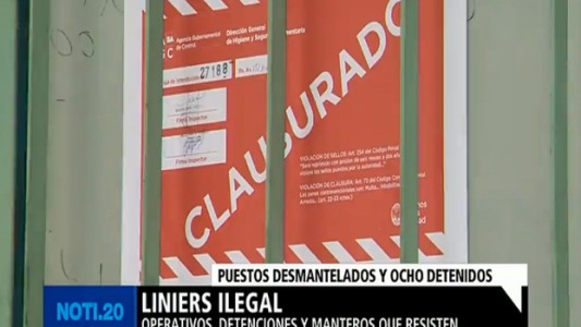 Operativo desalojo de todo un paseo de compras ilegal en Liniers