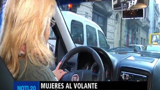 Crearon una app argentina para pedir taxis manejados por mujeres y evitar el acoso