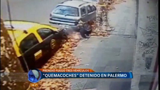 Atraparon a un "quemacoches" infraganti