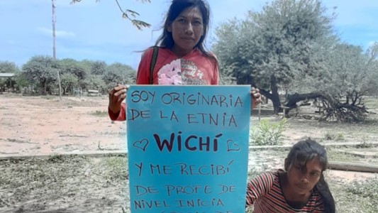 La joven wichí salteña que se recibió de maestra: caminaba 16 kilómetros por día para ir a estudiar