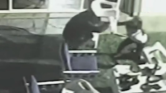 Pánico en Moreno: los asaltaron cuando comían un asado en su jardín