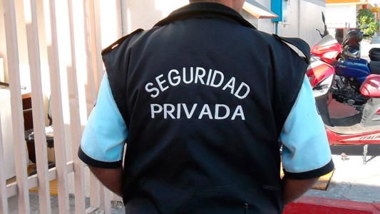Trabajadores de seguridad privada reclaman ser vacunados