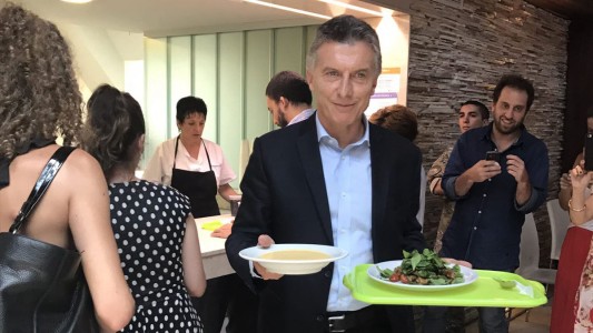 El comedor de la Casa Rosada estrenó el "Lunes Vegano" pero se agotaron los sándwiches de pollo y fiambre