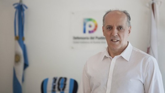 El defensor del Pueblo porteño pide que se le dé prioridad en la vacunación a pacientes de riesgo