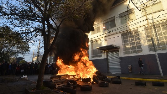 El comunicado de PepsiCo, tras el violento desalojo: "Lamentamos que algunas personas hayan resultado heridas"