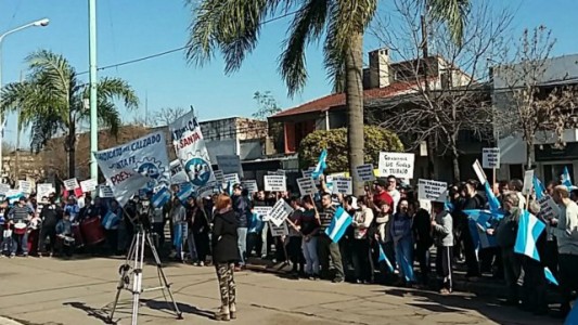 Santa Fe: Trabajadores de la industria del calzado salen a la calle para exponer la crisis del sector