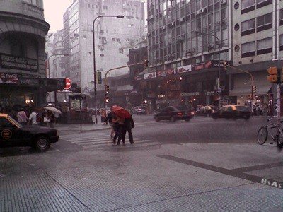 Mal tiempo, frío, con lluvias y tormentas hoy y todo el fin de semana