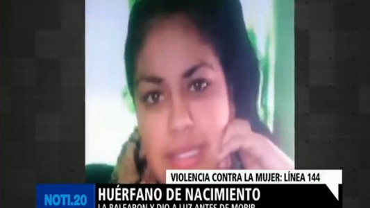 Matan a una embarazada pero puede dar a luz antes de morir