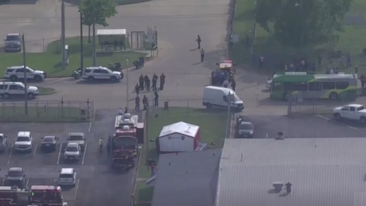 Un muerto y múltiples heridos en tiroteo en Texas