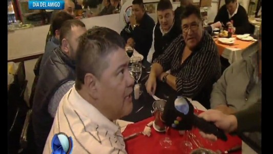 Almuerzo del Día del amigo