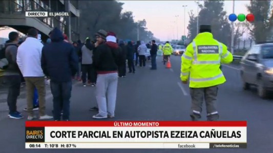 Nueva protesta de trabajadores de Cresta Roja con corte de autopista