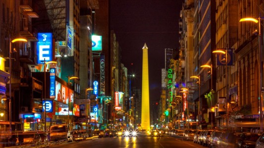La avenida Corrientes será peatonal de noche entre Callao y Libertad