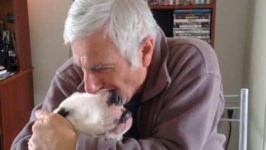 "Necesitamos testigos", piden los hijos de un jubilado que murió atropellado por una moto