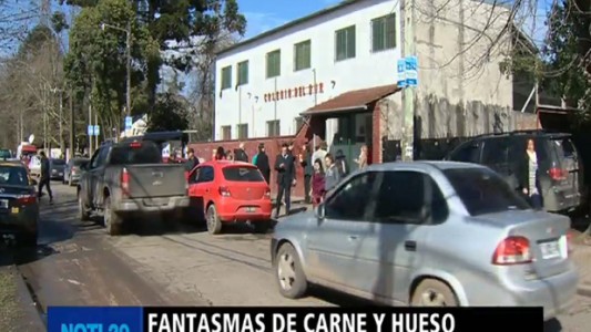 Quisieron secuestrar a un chico cuando llegaba al colegio con su padre