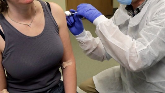 Coronavirus: reinfectarán a voluntarios para probar la reacción del sistema inmunitario