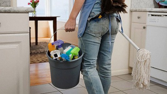 Empleadas domésticas tendrán una mejora salarial del 24 por ciento