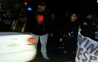 Trabajadores de limpieza realizan protesta en acceso al Aeropuerto de Ezeiza