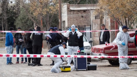 Asesinaron a una mujer de 87 años para robarle la jubilación: detuvieron a su hijo y a un inquilino