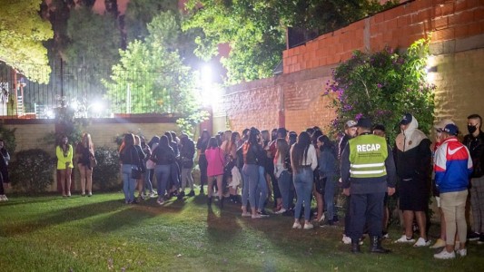Fiestas clandestinas bonaerenses: buscan prohibir por ley celebraciones con más de 10 personas
